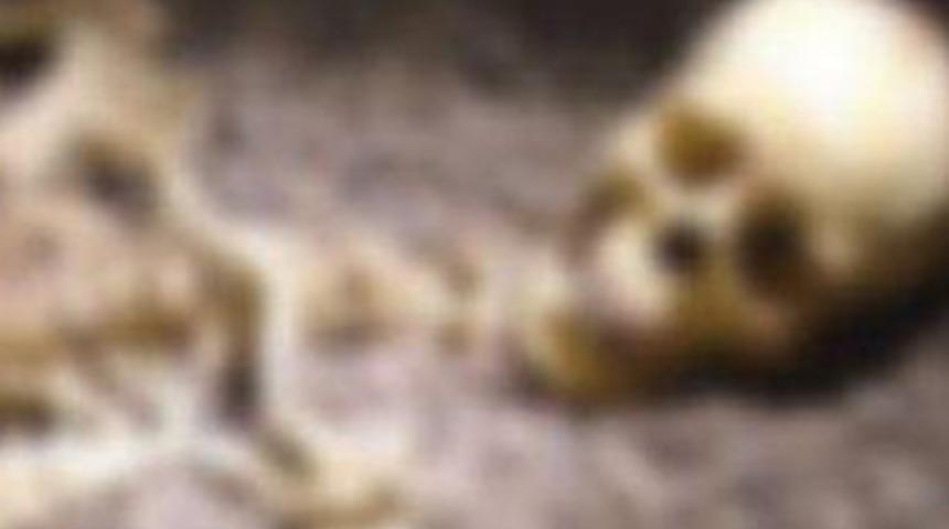 Kardeşinin &ouml;ld&uuml;ğ&uuml;n&uuml; yıllar sonra fark etti