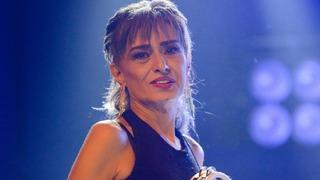 Yıldız Tilbe'den şaşırtan poz! Dişsiz halini paylaştı