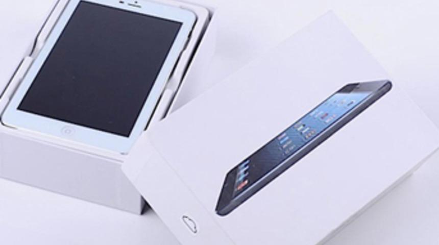 Telefon &ouml;zelliği bulunan &ccedil;akma iPad mini