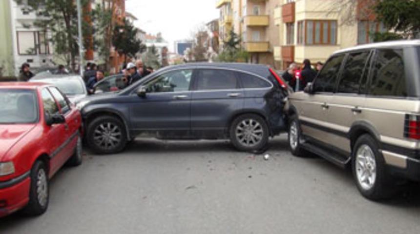 &Uuml;sk&uuml;dar'da ortalık savaş alanına d&ouml;nd&uuml;