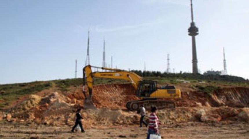 &Ccedil;amlıca'ya ilk kazma vuruldu