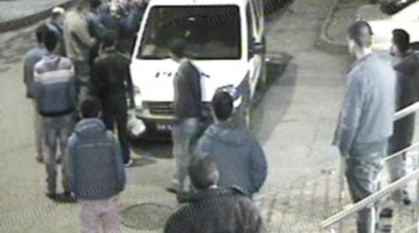 Polis şiddeti iddiası kamerada