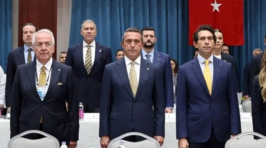 SON DAKİKA: Fenerbahçe'de seçim sonuçlandı! Sarı-Lacivertliler'de yeni divan başkanı Şekip Mosturoğlu oldu