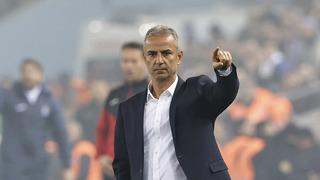 Fenerbahçe'de Beşiktaş derbisi öncesi 3 oyuncu kadroya alınmadı! İsmail Kartal cezayı kesti...