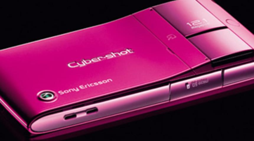 Sony&rsquo;den Xperia Walkman ve Cyber-shot Hamlesi