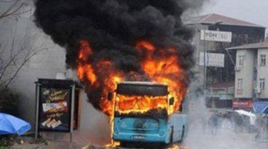 Halk otobüsüne molotof bombalı saldırı