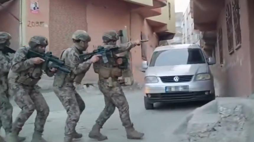 Bakan Yerlikaya duyurdu: 147 bölücü terör örgütü şüphelisi yakalandı