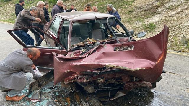 Sakarya'da feci kaza! Kafa kafaya çarpıştılar: 1 ölü, 3 yaralı 640xauto