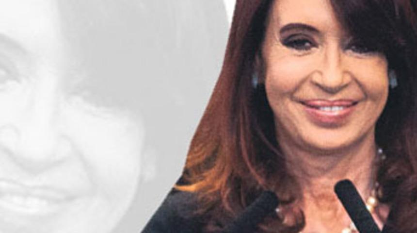 Başkan’ın aşk defteri ülkeyi karıştırdı