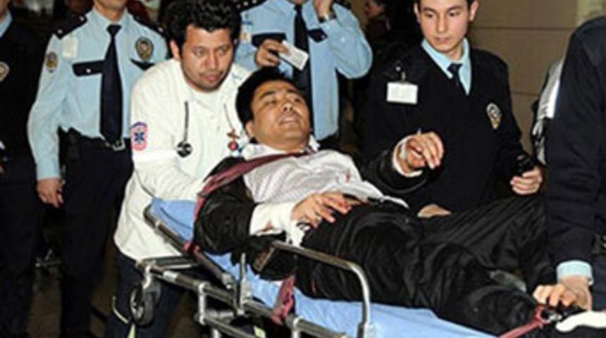 Havalimanı'nda intihara kalkıştı