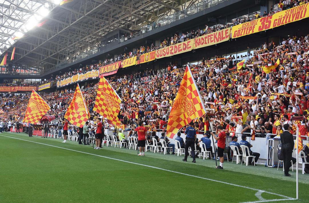 S&uuml;per Lig'e &ccedil;ıkma biletini alan ikinci takım G&ouml;ztepe oldu! 2 yıl aradan sonra yeniden S&uuml;per Lig'deler...