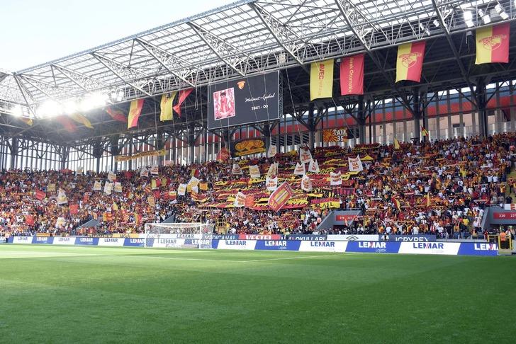 Süper Lig'e çıkma biletini alan ikinci takım Göztepe oldu! 2 yıl aradan sonra yeniden Süper Lig'deler... G5