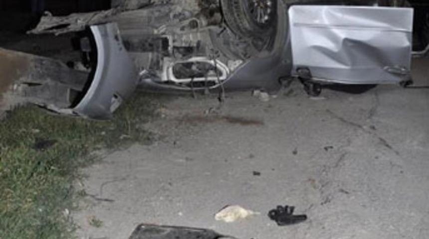 Mersin'da kaza: 3 ölü, 2 yaralı