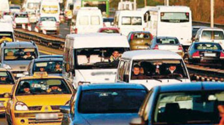 Turkcell trafik SMS hizmete girdi