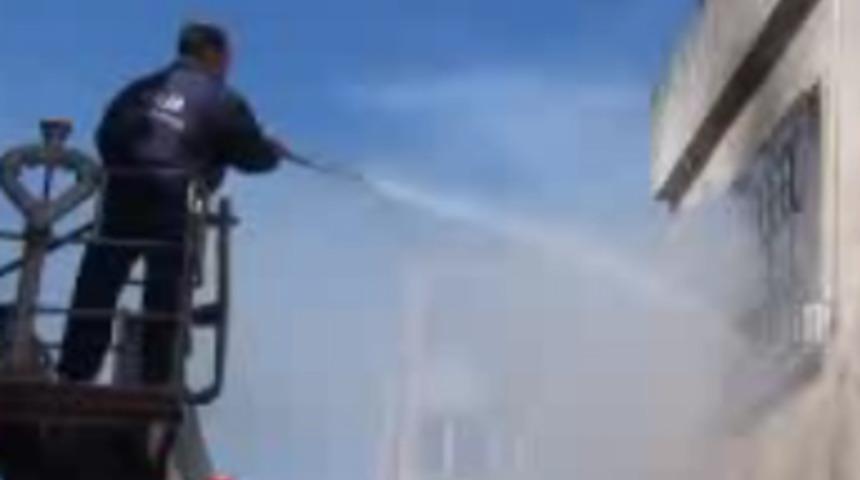 Üç kardeş yanarak can verdi