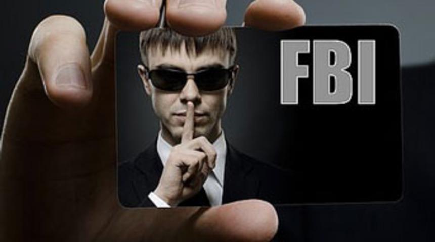 Sohbet, e-posta ve cloud'a FBI denetimi