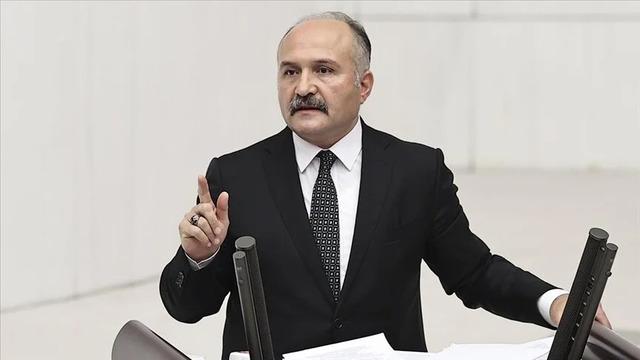 İYİ Parti Grup Başkanvekili Erhan Usta, görevinden istifa etti