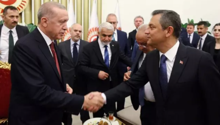 CHP lideri Özel, Cumhurbaşkanı Erdoğan ile yapacağı görüşme öncesinde o isimleri aradı