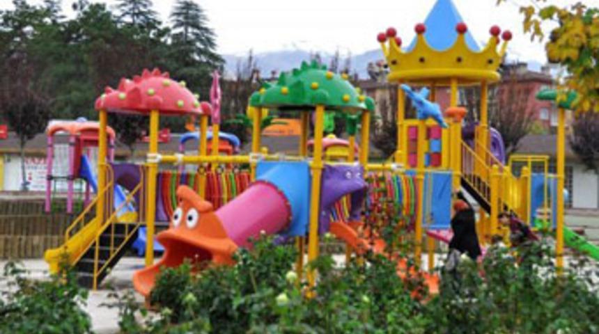 &Ccedil;ocuk parklarına sigara yasağı