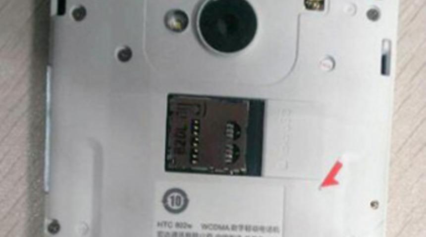 Arka kapağı &ccedil;ıkarılabilir HTC One!