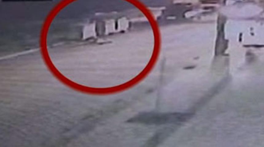 İnsanlığın &ouml;ld&uuml;ğ&uuml; an