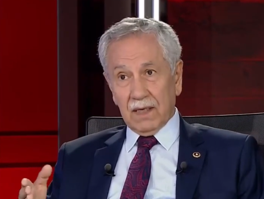 Bülent Arınç, Özgür Özel ile olan anısını yıllar sonra ilk defa anlattı: 'O benim kahramanımdır'