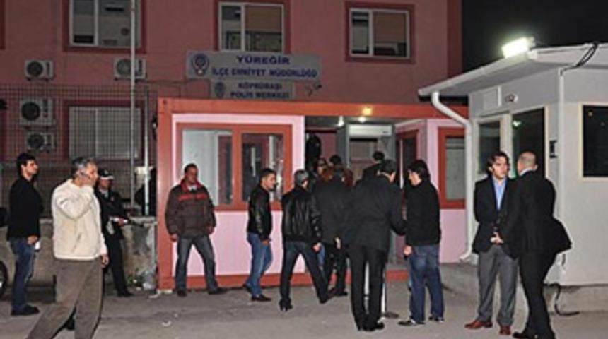 İntikam i&ccedil;in Emniyet'e saldırmışlar