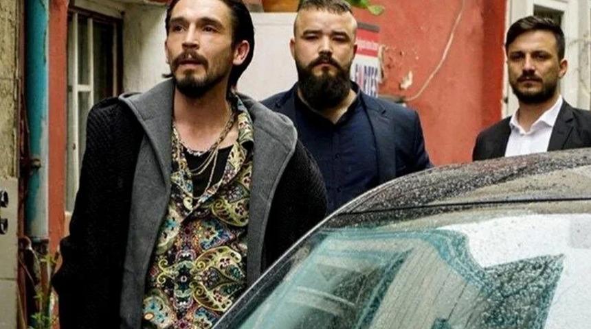 Cinsiyet değiştirmişti! O pozlarına yorum yağdı: "Kadın oldun inandık"