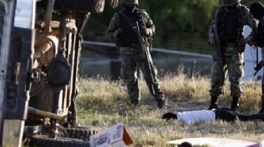 Terk edilmiş ara&ccedil;tan 9 ceset &ccedil;ıktı