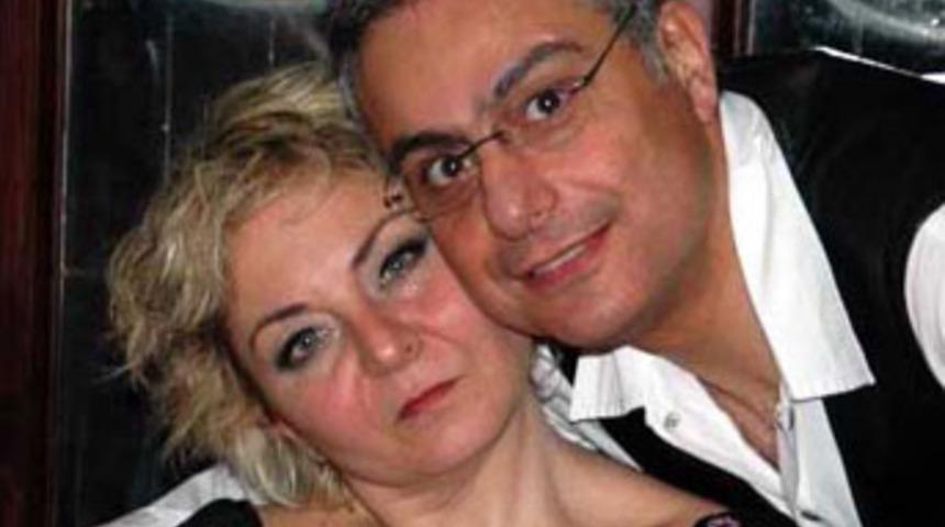 &Uuml;nl&uuml; iş adamı ve eşi &ouml;l&uuml;mden d&ouml;nd&uuml;