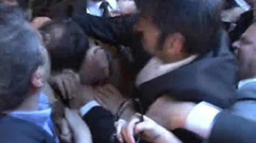 Kartal Belediye Başkanı'na saldırı