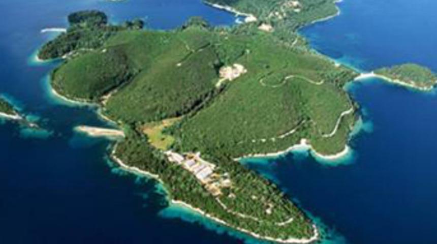 Yunan adası Rus milyardere satıldı