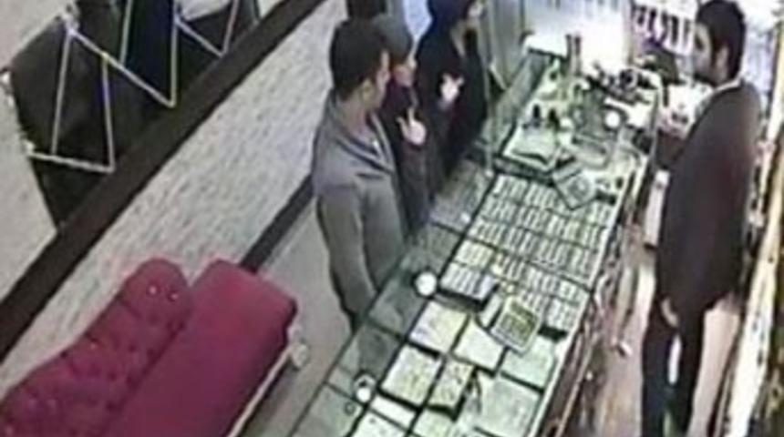 Koltuktaki kepek yakalattı