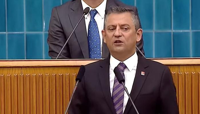 CHP lideri Özel'den 1 Mayıs çıkışı! AYM kararını gösterdi: Taksim'i yasaklamak anayasayı tanımamaktır!