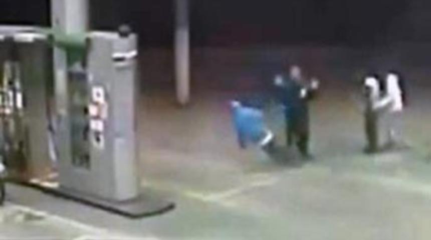 Gasp yaparken &ouml;ld&uuml;