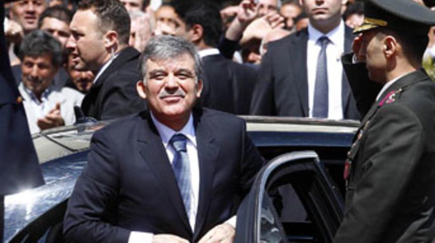 G&uuml;l'&uuml;n konvoyunda Obama taktiği