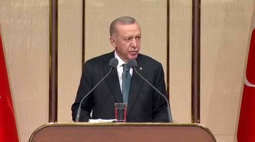 Cumhurbaşkanı Erdoğan'dan Taksim açıklaması! "1 Mayıs'ın bayram havasında geçmesine gölge düşürmeye çalışıyorlar"