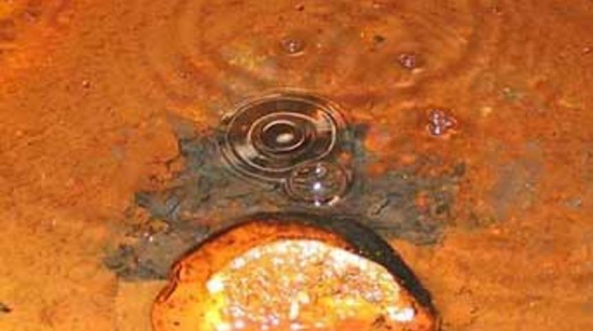 D&uuml;nyanın en eski suyu bulundu