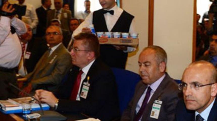 Komisyonda ayran ikramı ve içki tartışması