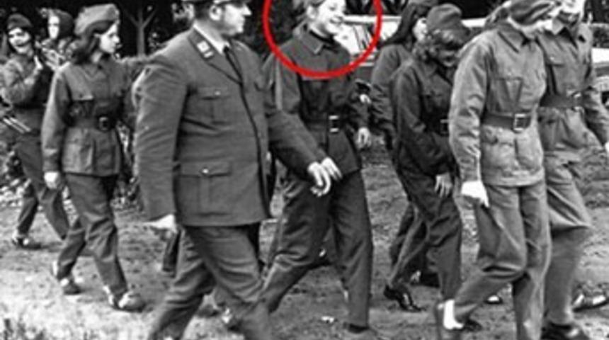 Merkel’in askerlik fotoğrafı ortaya çıktı