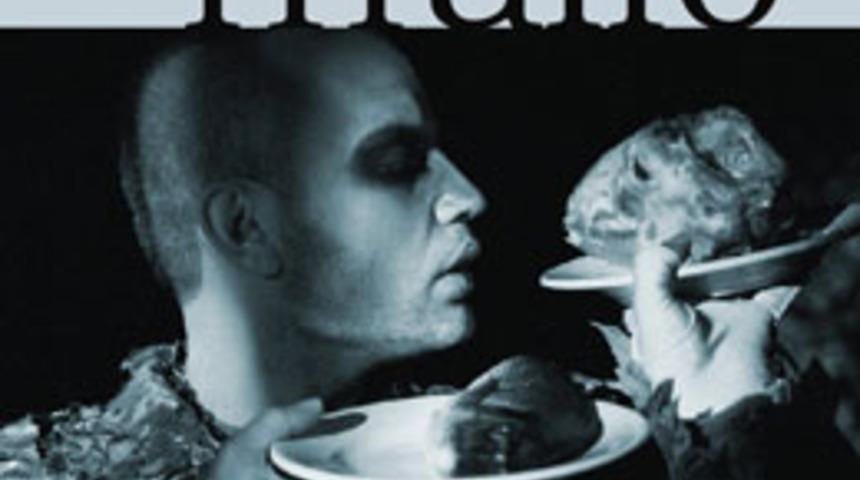 'Tek Başına Tiyatro'