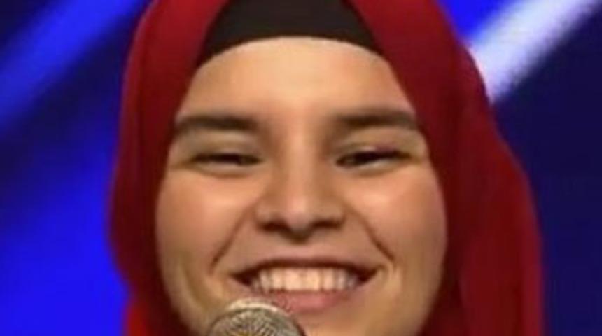 Hollanda'nın konuştuğu türbanlı Türk kızı