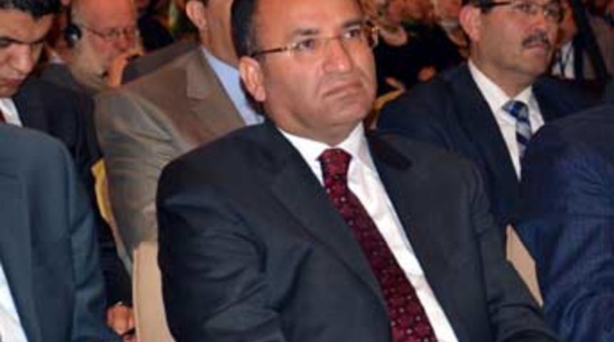 AK Parti'nin mitingleri ertelenecek mi?