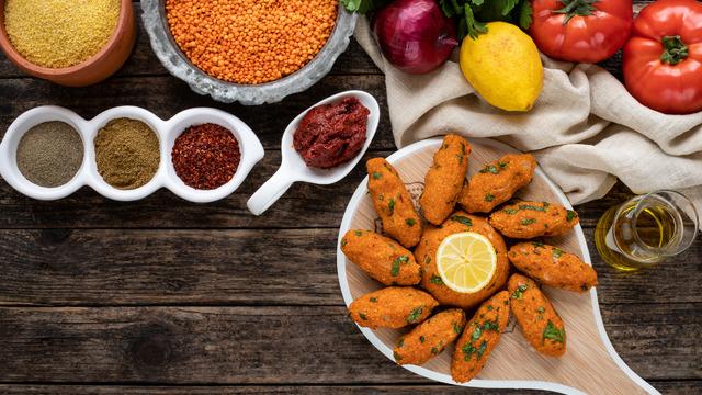 Mercimek köftesi tarifi: Mercimek köftesi nasıl yapılır?