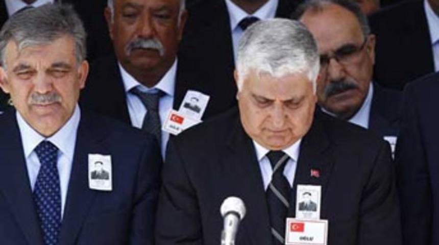 Org. Özel'in babası son yolculuğuna uğurlandı