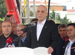 Kıdem tazminatı için tehdit gibi sözler! TÜRK-İŞ Başkanı Ergün Atalay, ‘500 bin kişiyiz, Türkiye'yi durdururuz’ diyerek seslendi