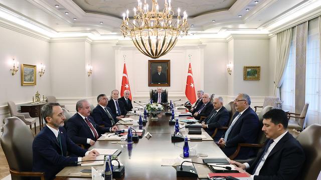 Erdoğan başkanlık etti! Cumhurbaşkanlığı YİK toplantısı sona erdi
