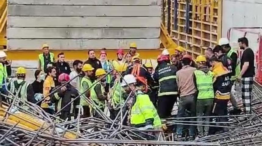 Bayram g&uuml;n&uuml; &ccedil;alışan iş&ccedil;iler &ouml;l&uuml;mden d&ouml;nd&uuml;: İnşaatta panik dolu anlar kameraya yansıdı
