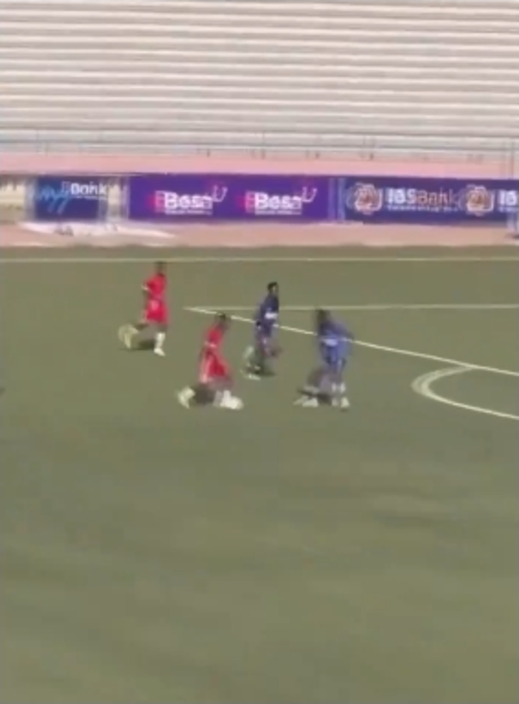 Futbolda şike iddialarına bir yenisi daha eklendi! Kaldırılan ofsayt bayrağı akıllara durgunluk getirdi G5