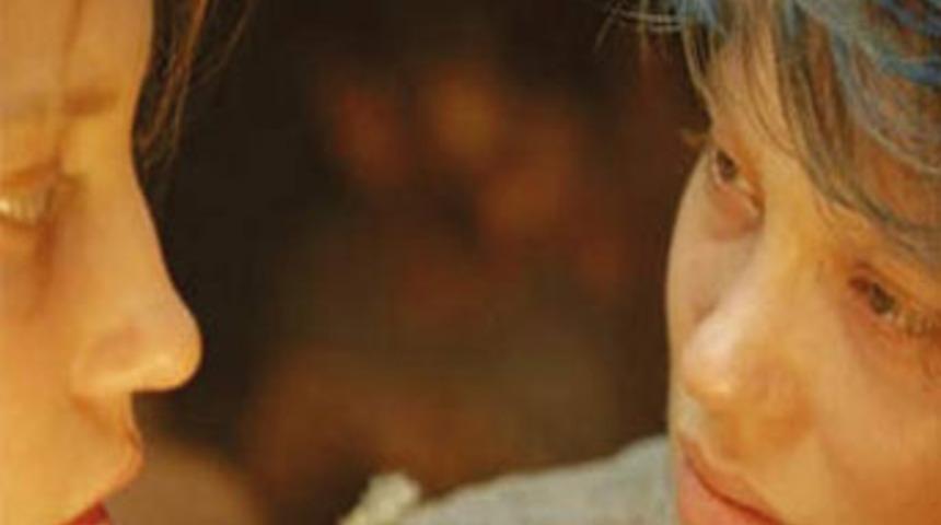 Altın Palmiye lezbiyen aşk ilişkisine!